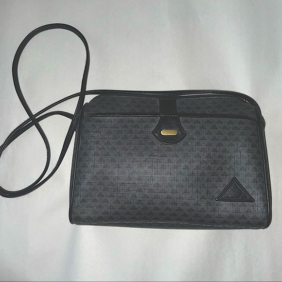 LIZ CLAIBORNE Black Crossbody Bag 1980s vintage fun! - Picture 4 of 13